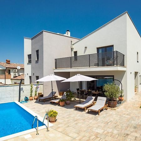 Villa Leonardo Vrznaveri 외부 사진